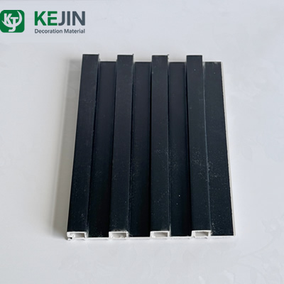 Weiße und schwarze geriffelte WPC-PVC-Wandpaneele für Fernseher, bester Preis garantiert
