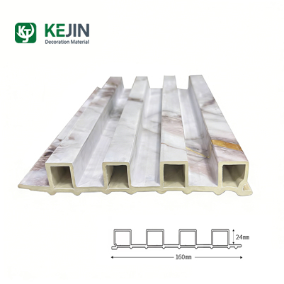 Wandpaneel mit dezenter Maserung und Riffelung sowie Gitterstruktur Hochwertige PVC-Wandpaneele für eine elegante Inneneinrichtung